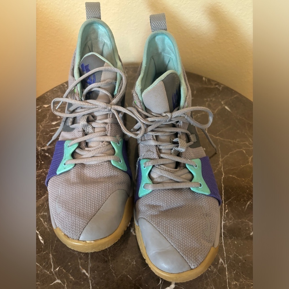 Nike Sneakers Paul George